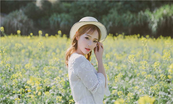 芦淞标题：想找个女人帮忙生孩子的有效解决方案，助您圆梦家庭